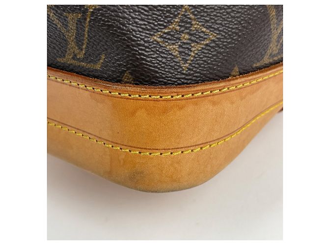 Borsa a tracolla Louis Vuitton Noe - vista 3