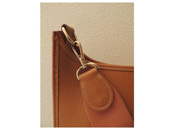 Borsa Hermès Evelyne Vache Ardennes Gold - vista 2