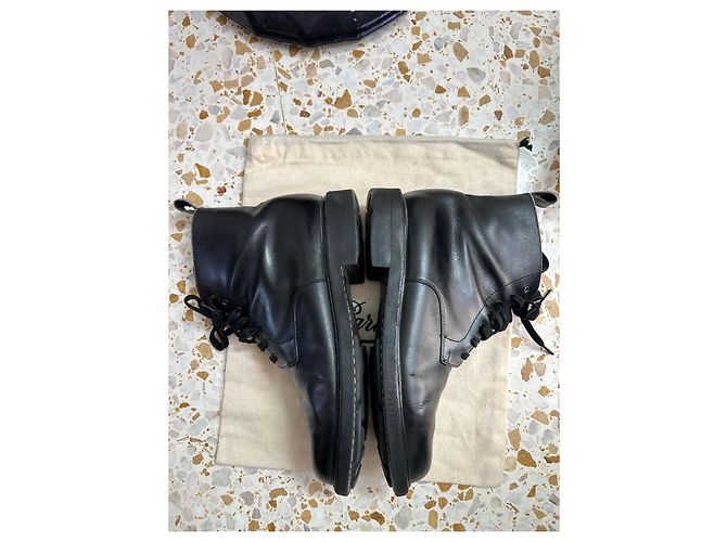 Paraboot Beaulieu Schnürstiefeletten aus schwarzem Leder - Ansicht 11