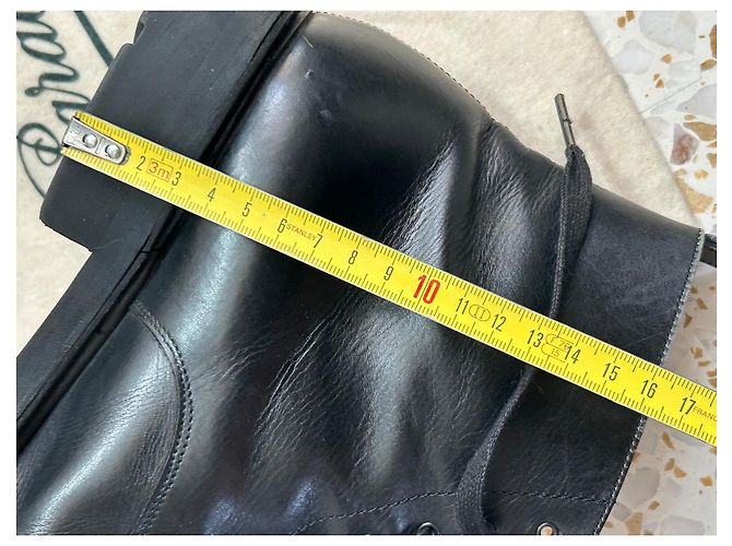 Paraboot Beaulieu Schnürstiefeletten aus schwarzem Leder - Ansicht 15