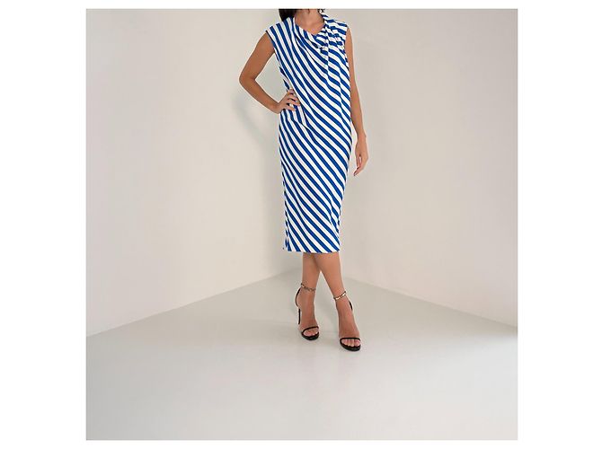Dries Van Noten Abito Midi a Righe Blu e Bianche Primavera 2019 - vista 3