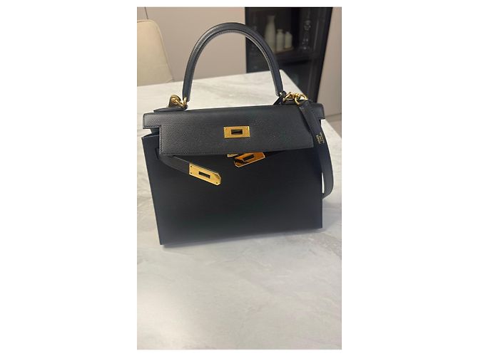 Hermès Kelly 28 Sellier Pelle Epsom Nera - vista 2
