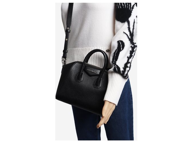 Givenchy Mini borsa Antigona in pelle nera - vista 2