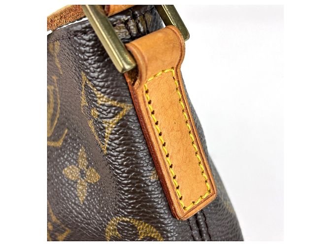 Borsa a tracolla Louis Vuitton Trotteur Pochette - vista 4