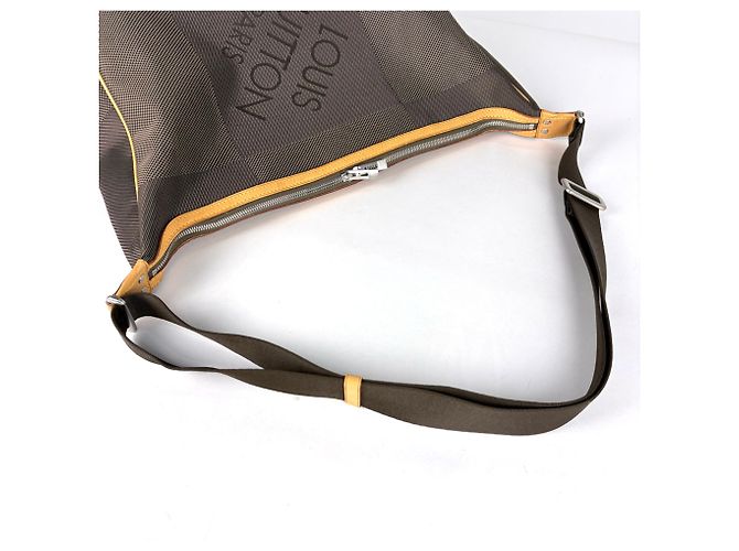 Borsa a tracolla Louis Vuitton Explorer - vista 7