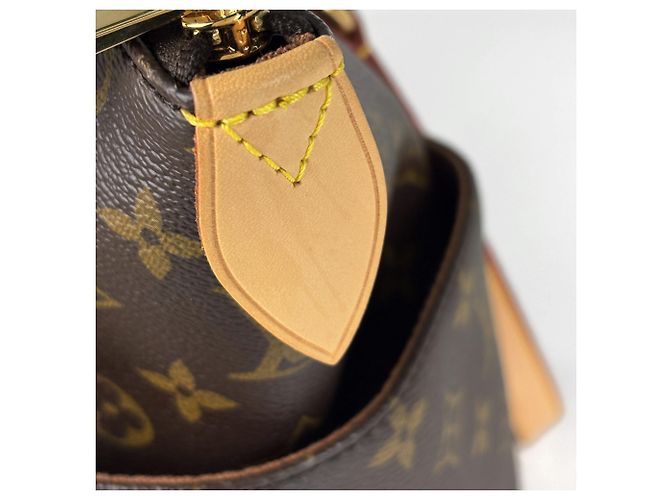 Borsa Tote Louis Vuitton Totally MM - vista 4