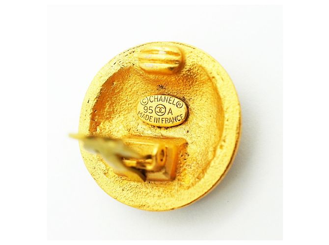 Orecchini a clip Chanel neri e oro - vista 4
