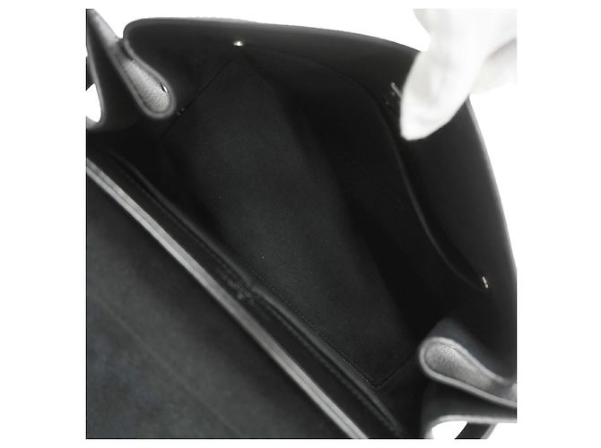Borsa Louis Vuitton Lockme Ever MM - vista 4