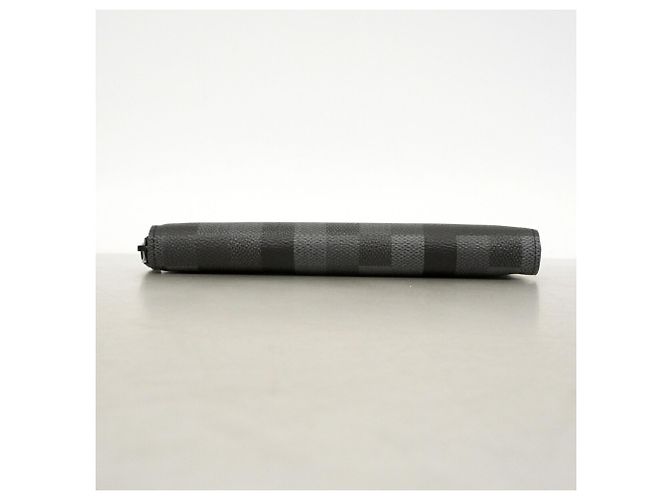 Louis Vuitton Damouflage Zippy Wallet - view 2