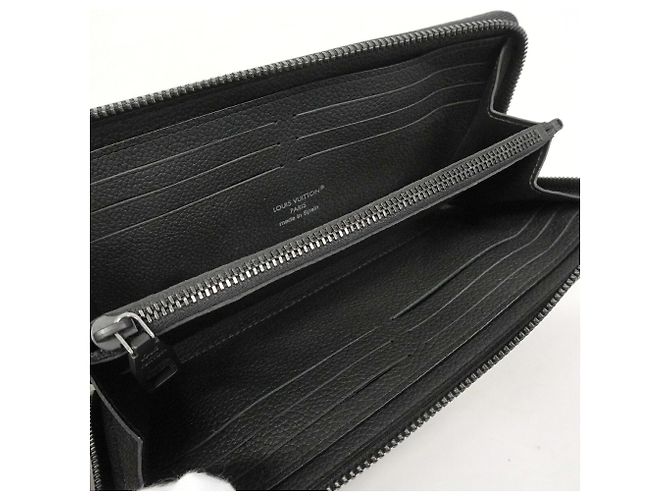 Louis Vuitton Damouflage Zippy Wallet - view 3