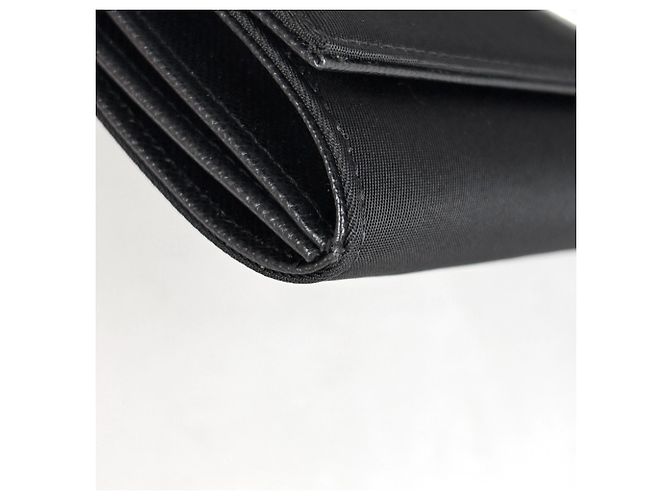 Portafoglio lungo Prada bifold in nylon nero - vista 3