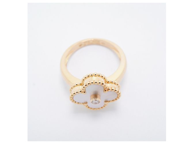 Anillo Van Cleef & Arpels Alhambra - vista 3