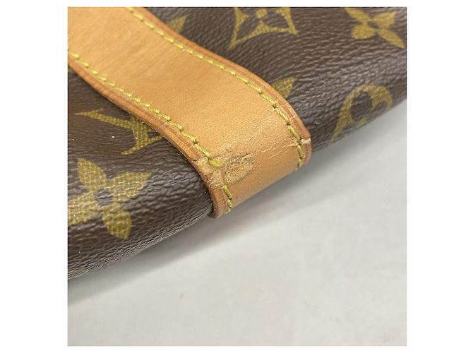 Louis Vuitton Boston Monogram Keepall Bandoulière 55 - vista 10