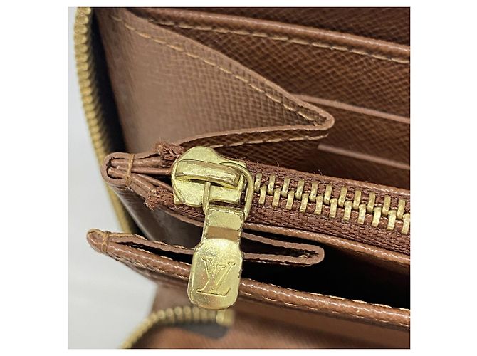 Carteira Longa Louis Vuitton Monogram Zippy Organizer - vista 9