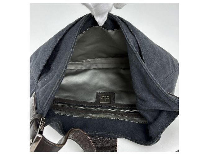 Borsa a spalla Fendi in tessuto nero - vista 10