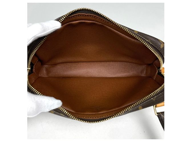 Louis Vuitton Pochette Marly Bandoulière Shoulder Bag - vista 8