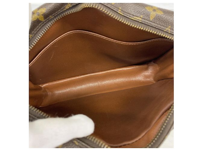 Sac pochette Louis Vuitton Monogram Compiegne 23 - vue 4