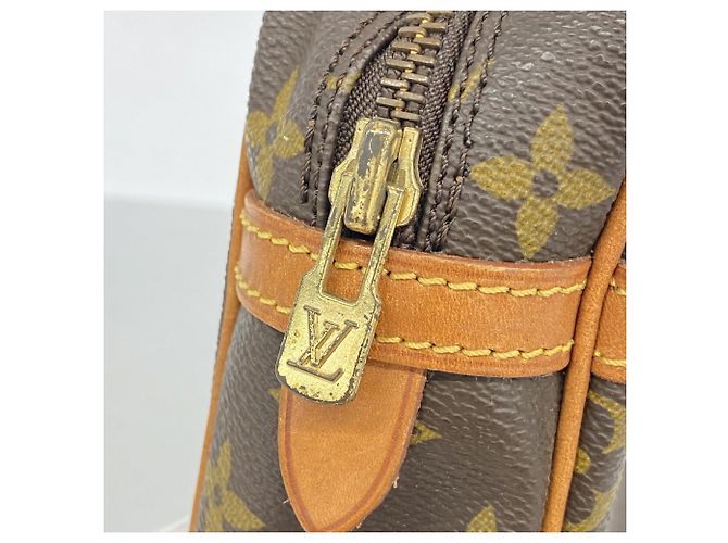 Sac pochette Louis Vuitton Monogram Compiegne 23 - vue 9
