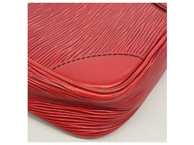Borsa a tracolla Louis Vuitton Epi Danube - vista 8