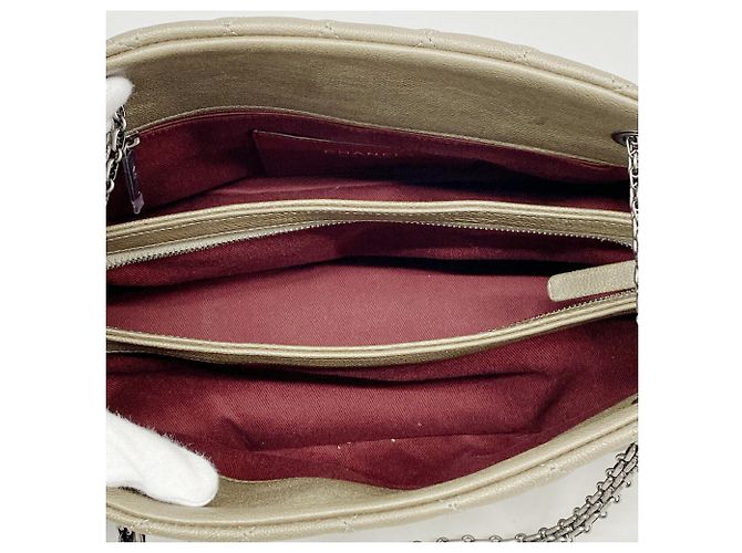 Borsa a tracolla Chanel Matelassé con catena - vista 4