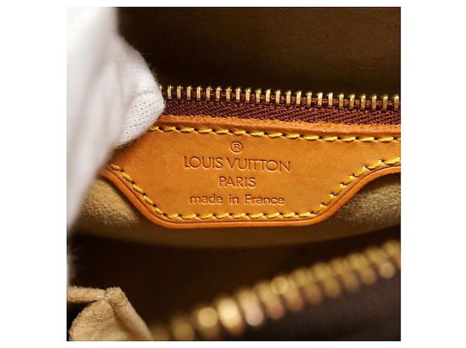 Borsa a tracolla Louis Vuitton Monogram Looping MM - vista 5