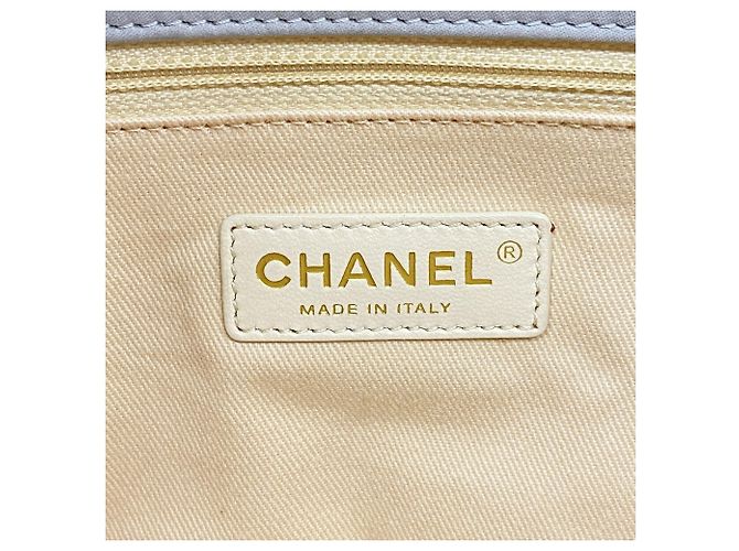 Borsa a tracolla Chanel in pelle Matelassé Grigia - vista 5