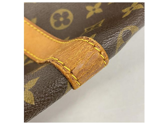 Louis Vuitton Boston Monogram Keepall Bandoulière 55 - vista 7