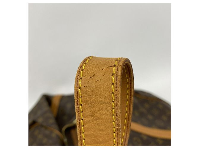 Louis Vuitton Boston Monogram Keepall Bandoulière 55 - vista 9
