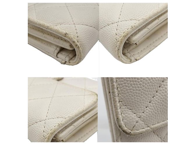 Portafoglio tri-fold Chanel Matelassé Classic Flap - vista 3
