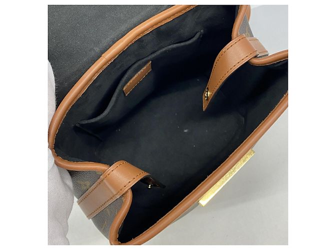 Louis Vuitton Monogram Reverse Dauphine Rucksack - Ansicht 4