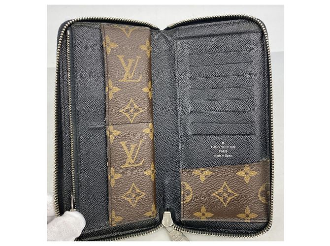 Louis Vuitton Monogram Macassar Zippy Wallet - view 3