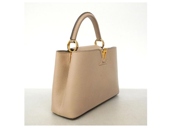 Bolsa Louis Vuitton Capucines BB - vista 2