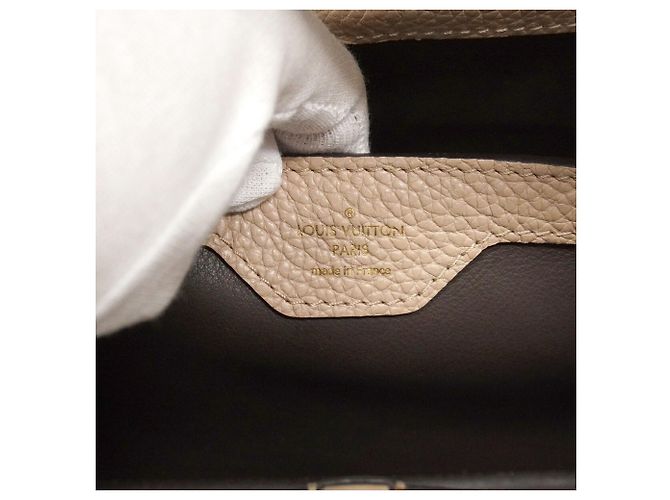 Bolsa Louis Vuitton Capucines BB - vista 5
