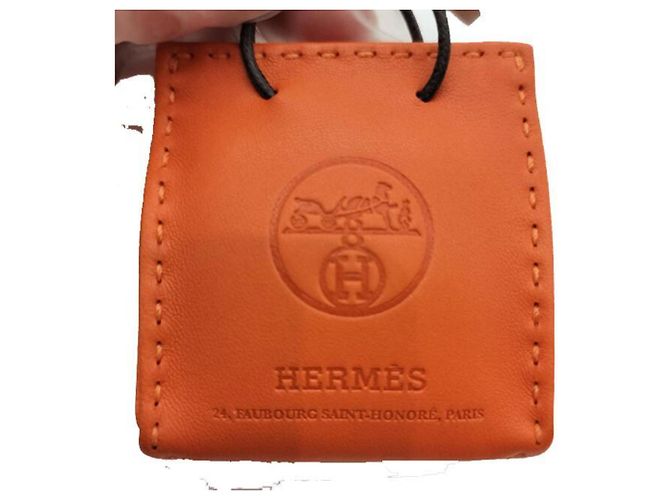 Hermès Sac Orange Handbag Charm - vista 3