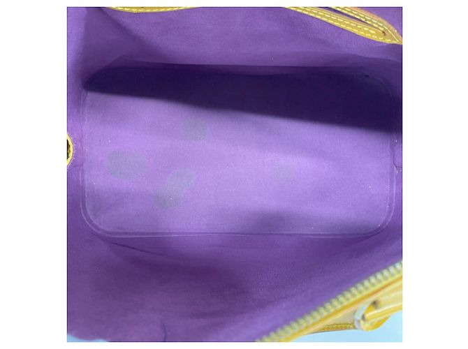 Borsa Louis Vuitton Alma Epi M52149 - vista 4