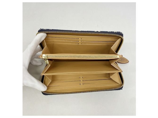Louis Vuitton Cartera Larga SINCE1854 Zippy M80212 Navy - vista 3