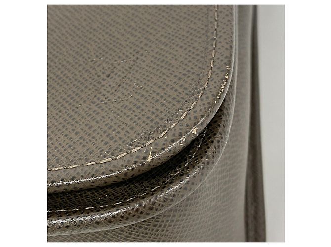 Borsa a tracolla Louis Vuitton Taiga Andrei - vista 6