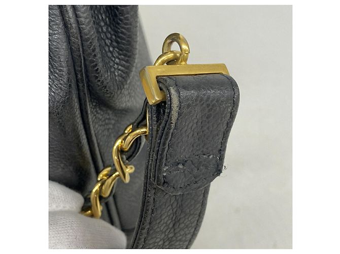 Chanel Triple Coco Rucksack aus Kaviarleder - Ansicht 6