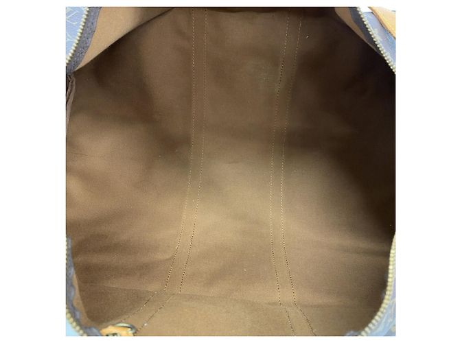 Louis Vuitton Boston Monogram Keepall Bandoulière 55 - vista 4