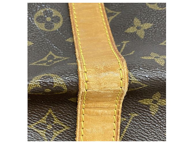 Louis Vuitton Boston Monogram Keepall Bandoulière 55 - vista 9