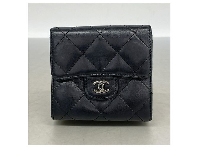 Cartera tri-fold Chanel de piel negra - vista 7