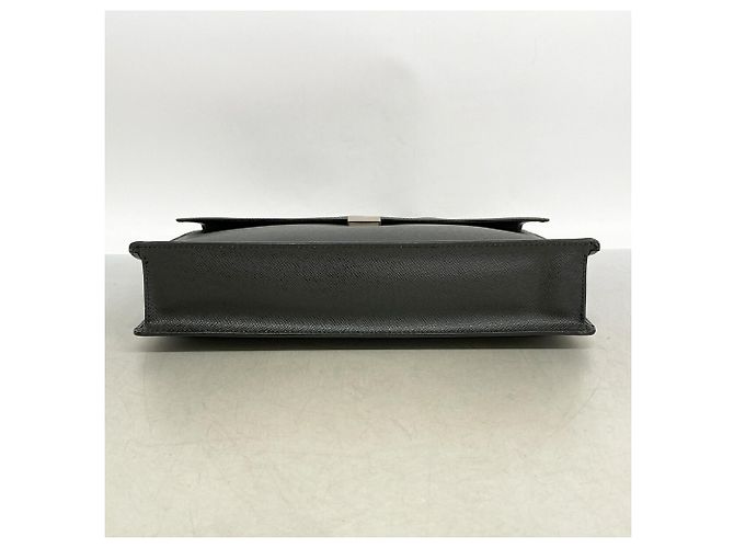 Borsetta Louis Vuitton Taiga in Ardoise - vista 3