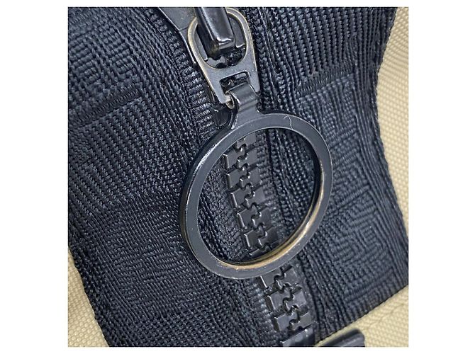 Pouch Chanel in nylon beige - vista 8
