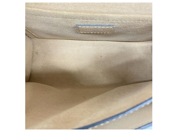 Borsa a tracolla Louis Vuitton MyLockme BB - vista 4