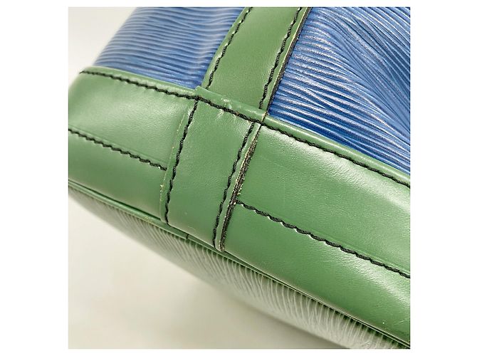 Borsa a tracolla Louis Vuitton Epi Bicolor Noe - vista 11