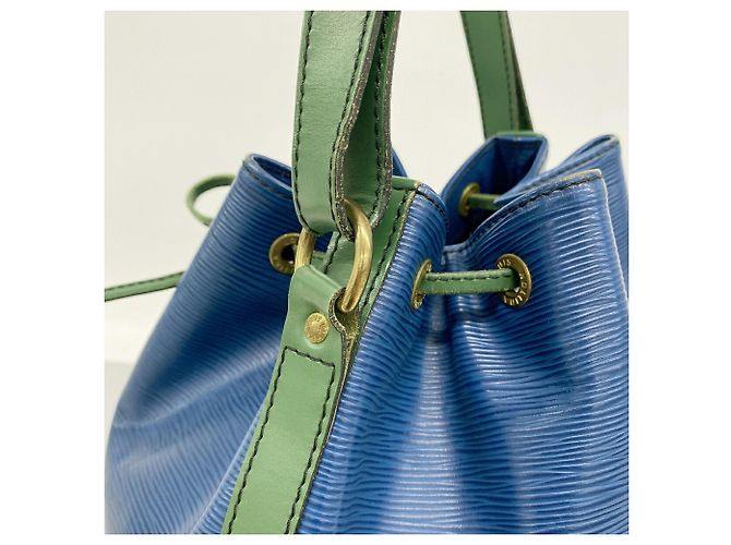 Borsa a tracolla Louis Vuitton Epi Bicolor Noe - vista 9