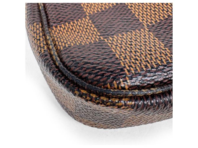 Louis Vuitton Damier Mini Pochette Accessoires - vista 3