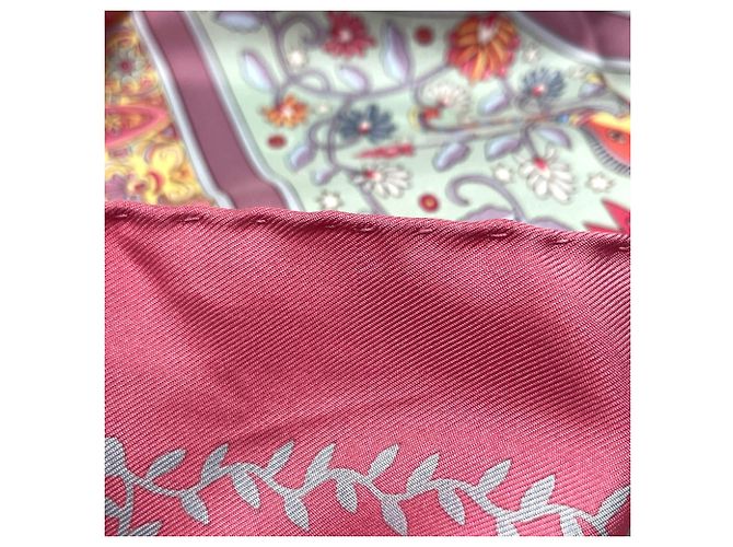 Hermès Foulard di seta Hermes Carre 90 Aux Portes du Palais - vista 4