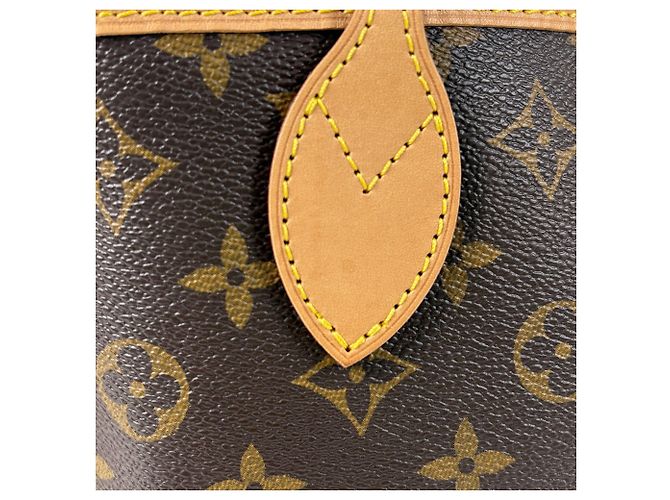 Borsa Tote Louis Vuitton Neverfull PM - vista 4