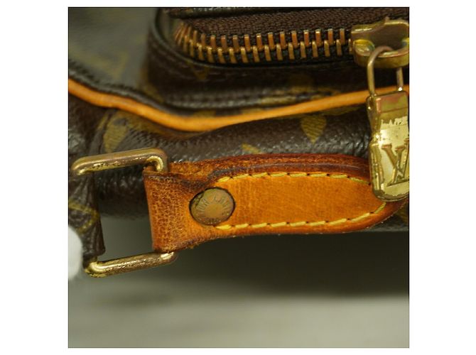 Borsa a tracolla Louis Vuitton Monogram Amazon - vista 9